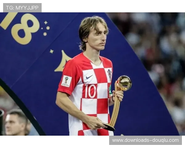 莫德里奇谢幕克罗地亚黄金一代落幕之战见证传奇最后一舞